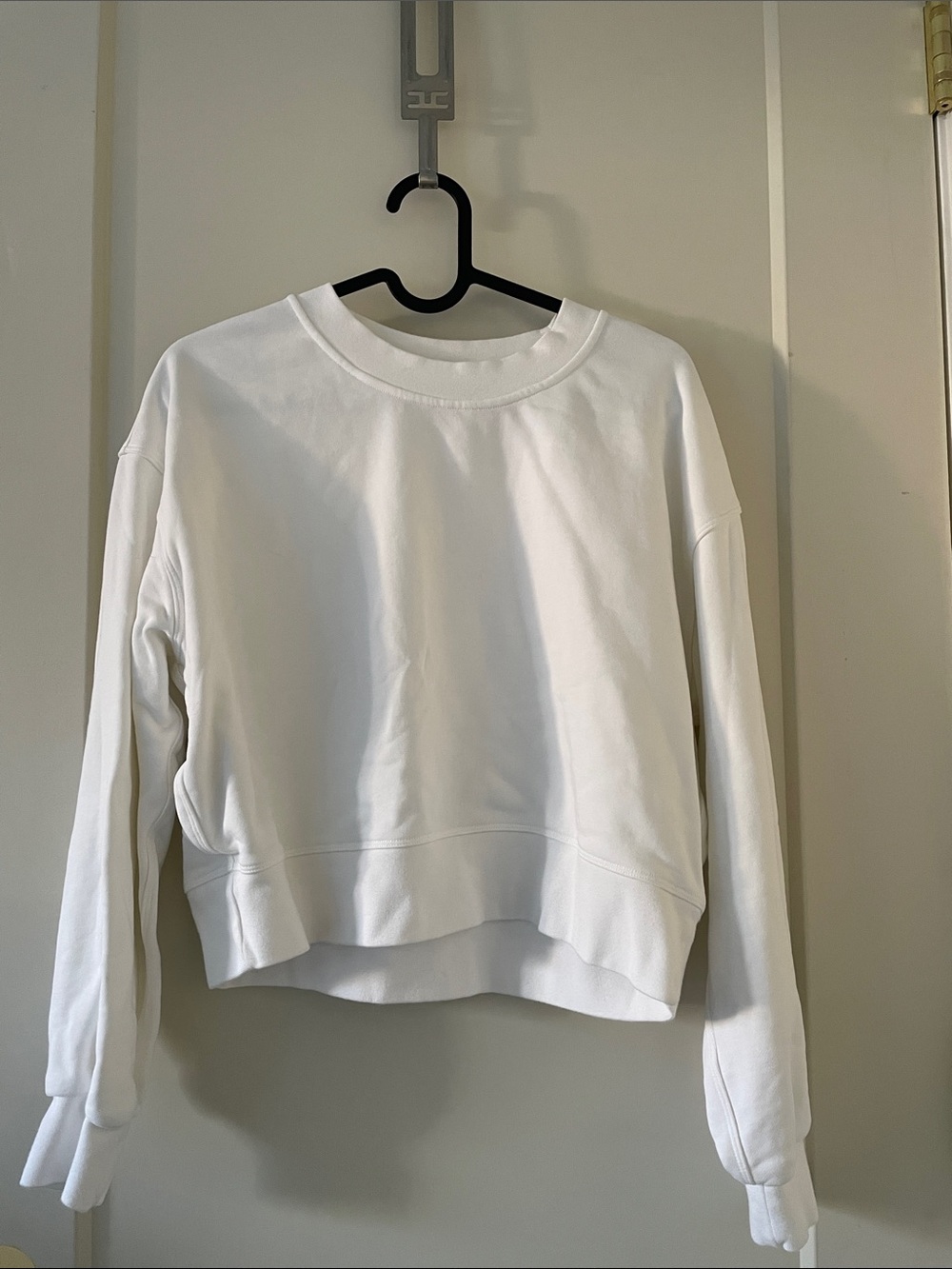 lululemon athletica White Cropped Crewneck Sweatshirt